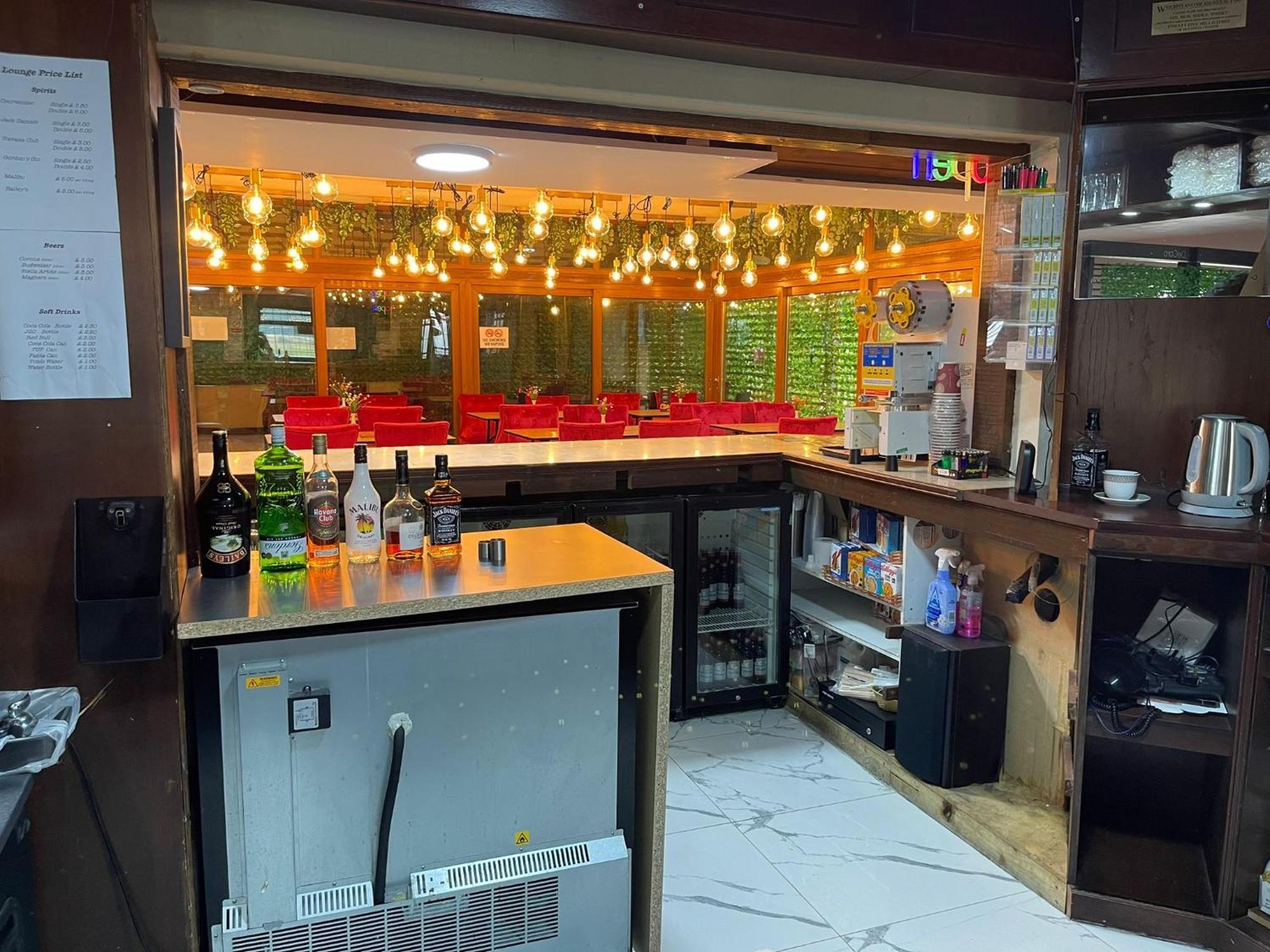 Oyo Stay Inn Express, Cambridge Papworth Everard エクステリア 写真